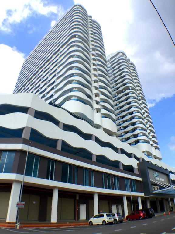 Thermospace The Wave B-13A-13 Melaka City No Wifi Kültér fotó